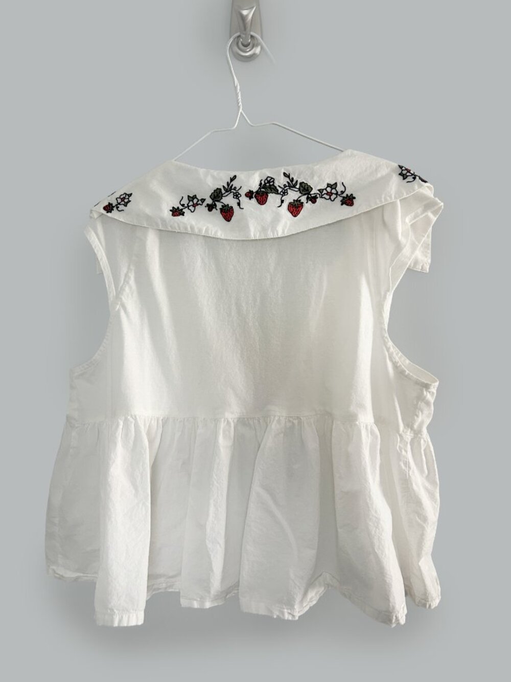 Maeve Anthropologie Strawberry Floral Embroidered Babydoll Peplum Top White 1X - Picture 5 of 9